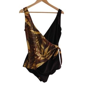 Shore Shapes Faux Wrap Multicolor Graphic One Piece Swimsuit Size 22W